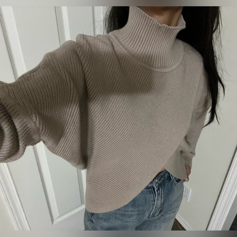 ELAN Turtleneck Sweater Beige Size Small